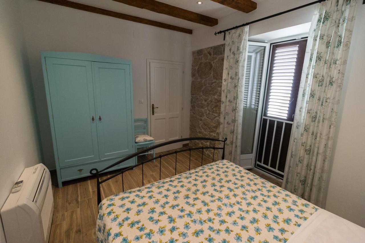 Apartman Hrabric 2 Njivice Luaran gambar
